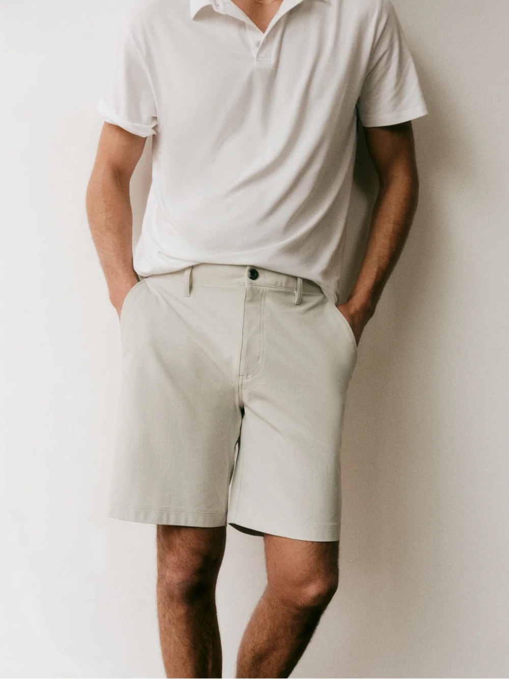 Vuori Meta™ Short 8" Light Gray